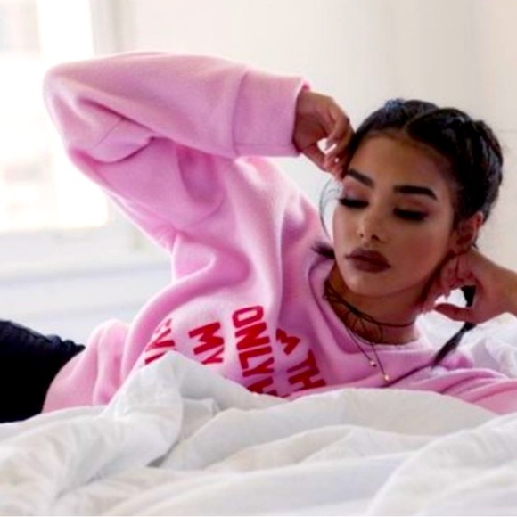 Daydream Nation Fleece Sleep Shirt, "I'm The Only Hell My Mama Ever Raised." - Picture 6 of 8